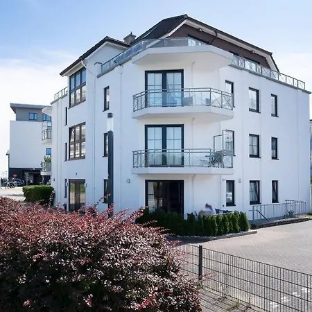 Haus Titania 1 *
